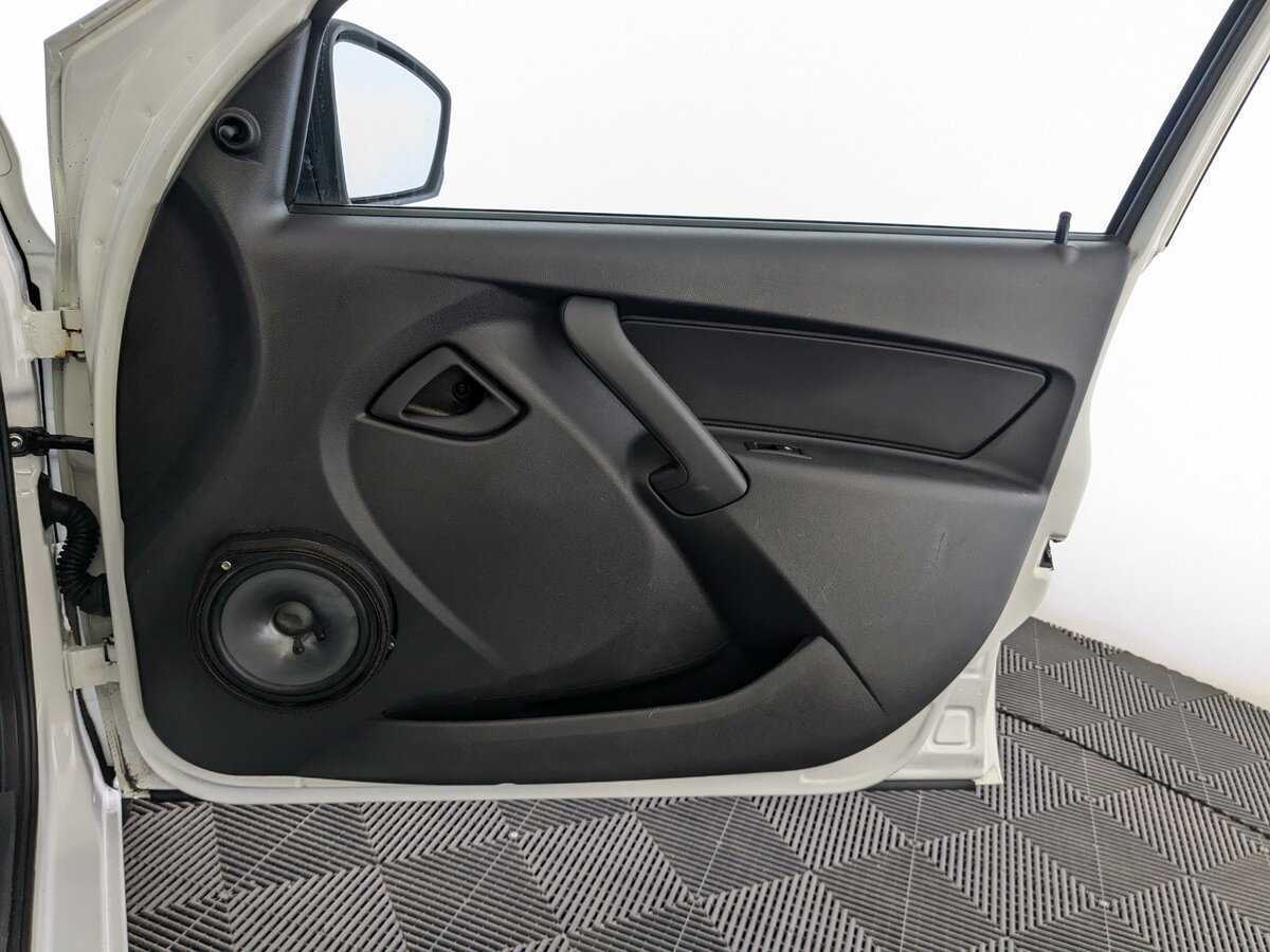 Lada (ВАЗ) Granta с пробегом — 2021 год. Фото: #17