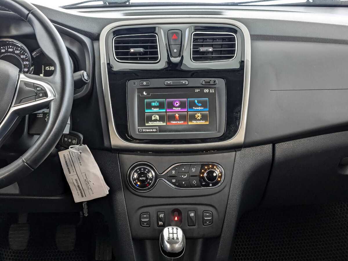 Renault Logan с пробегом — 2020 год. Фото: #12