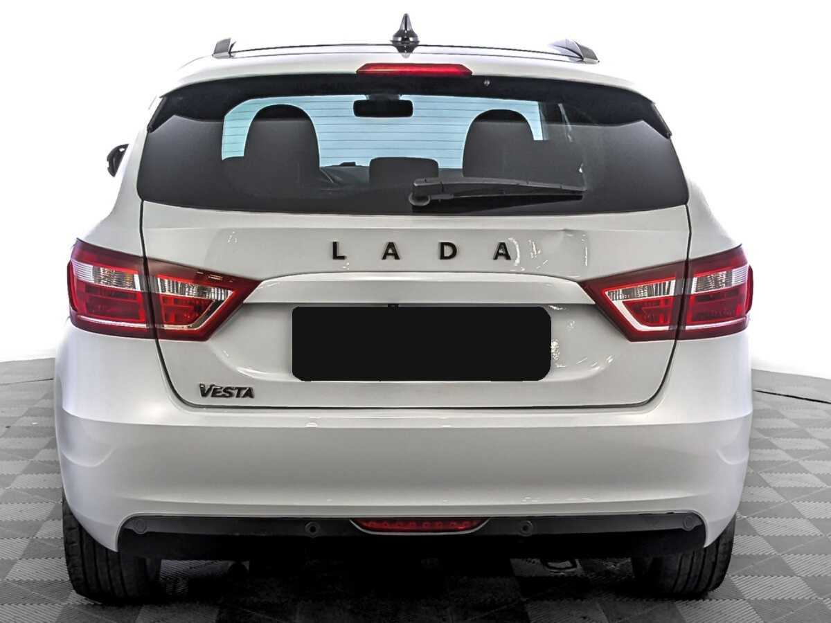 Lada (ВАЗ) Vesta с пробегом — 2021 год. Фото: #5