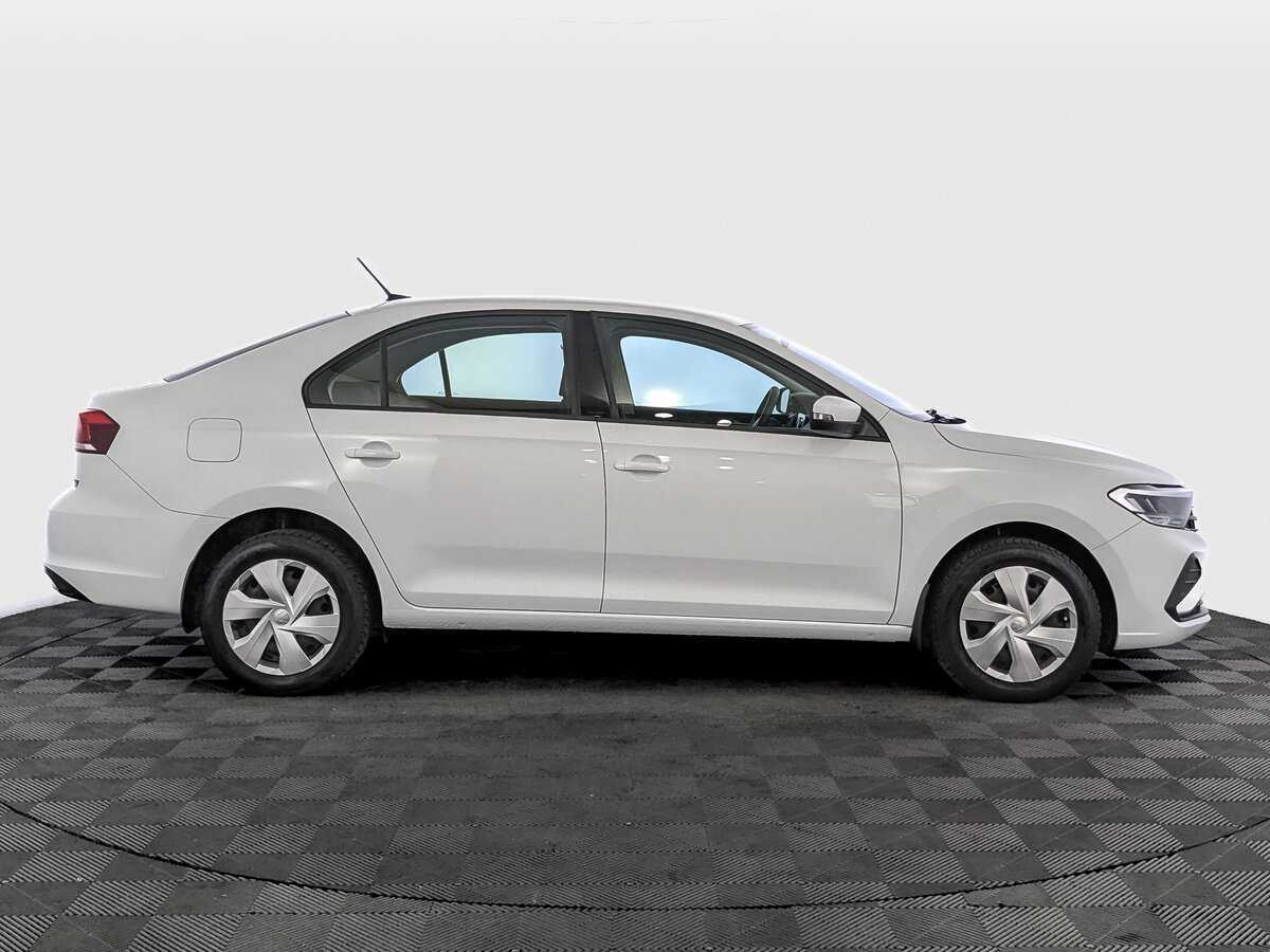 Volkswagen Polo с пробегом — 2020 год. Фото: #3