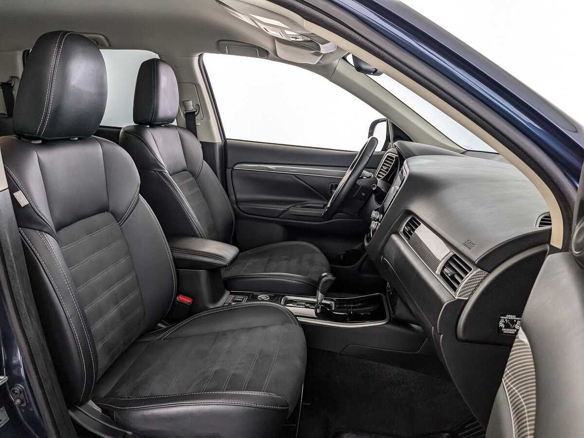 Mitsubishi Outlander с пробегом — 2021 год. Фото: #19