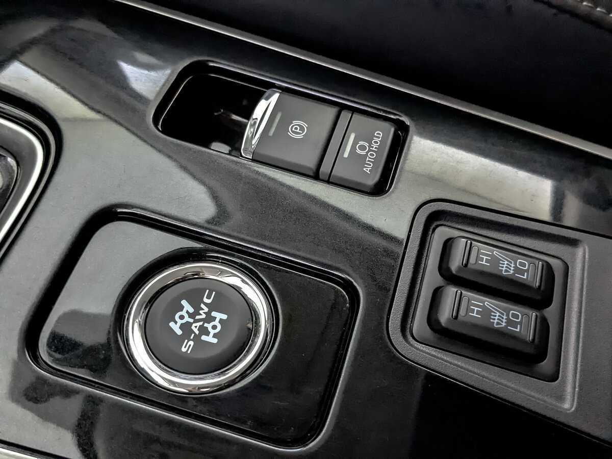 Mitsubishi Outlander с пробегом — 2021 год. Фото: #21
