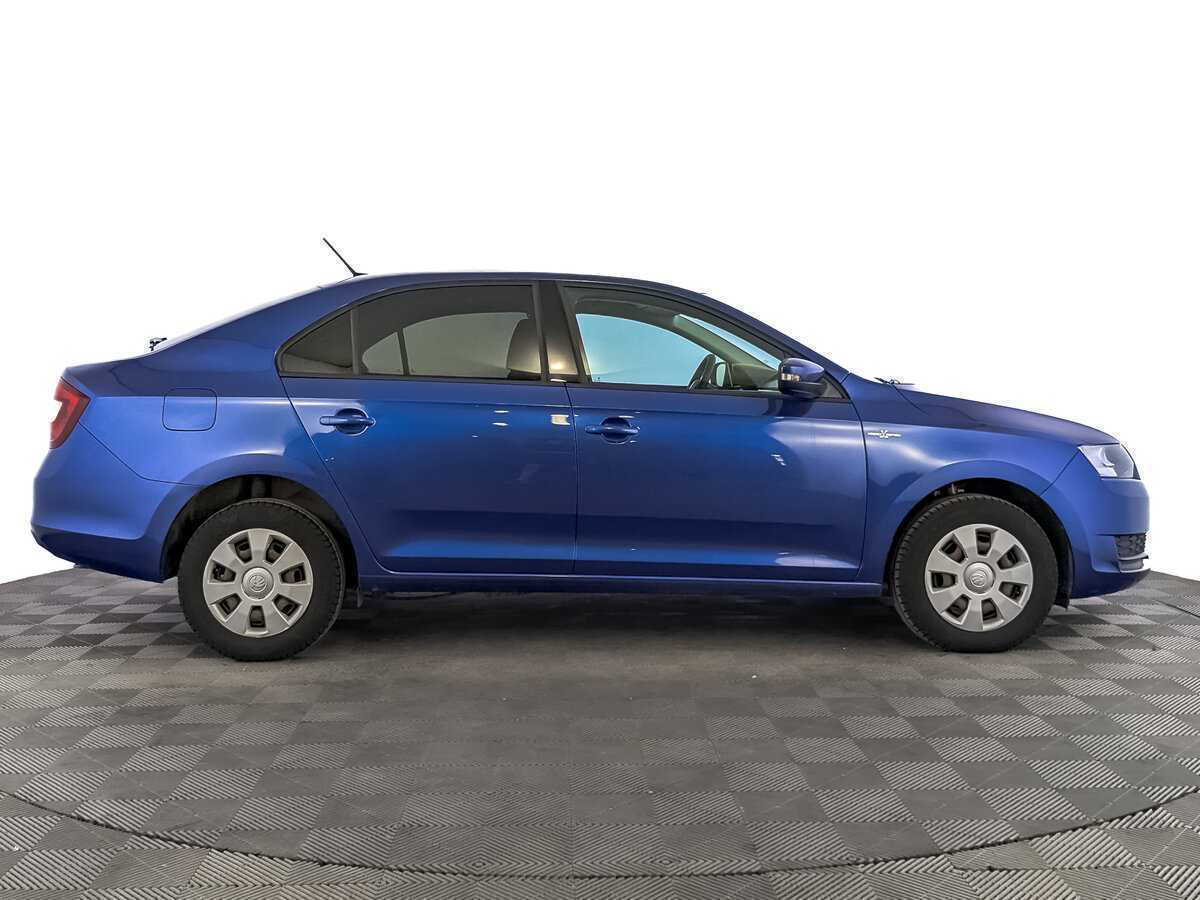 Skoda Rapid с пробегом — 2019 год. Фото: #3