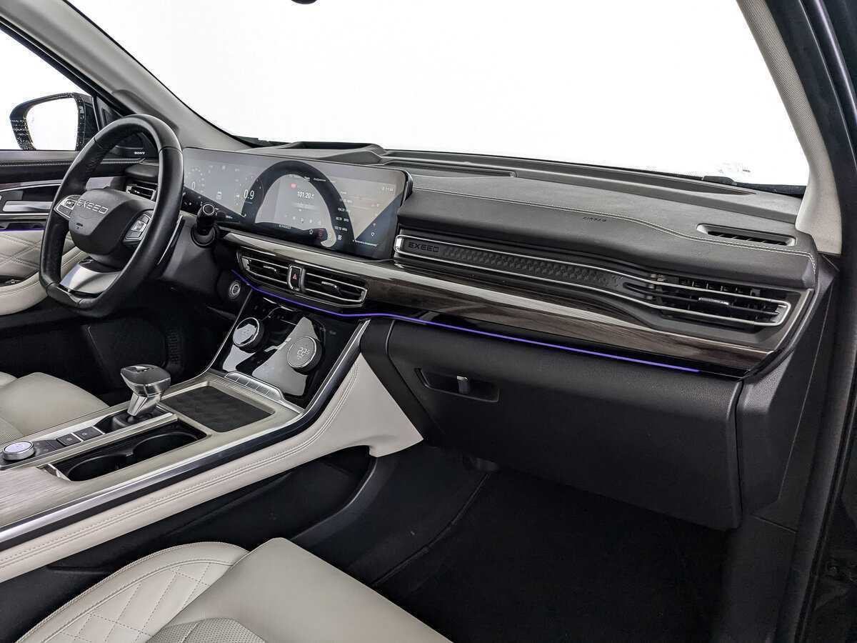 EXEED VX с пробегом — 2022 год. Фото: #8