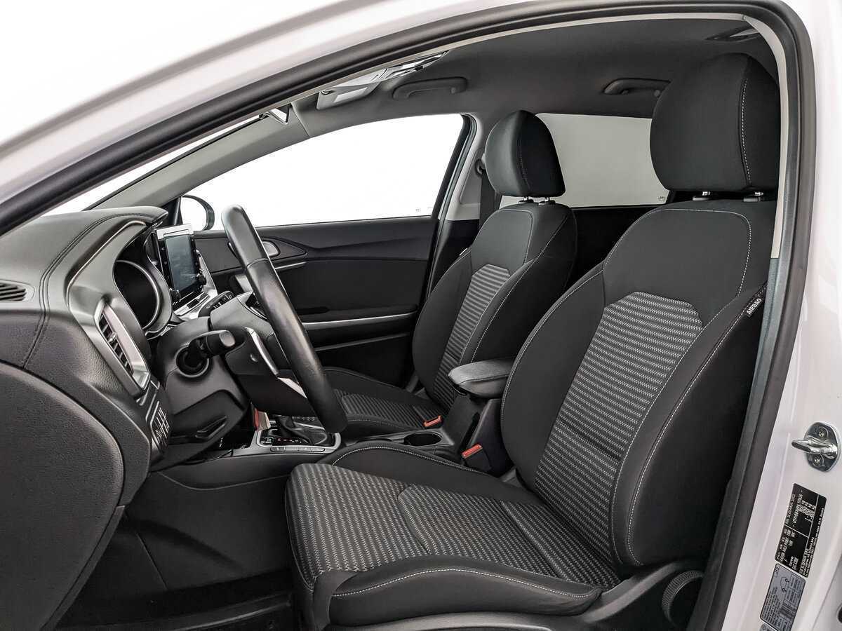 Kia Ceed с пробегом — 2022 год. Фото: #15
