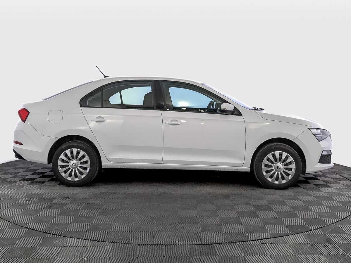 Skoda Rapid с пробегом — 2020 год. Фото: #3