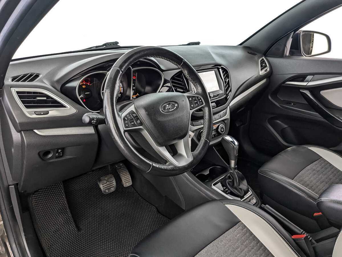 Lada (ВАЗ) Vesta с пробегом — 2019 год. Фото: #10