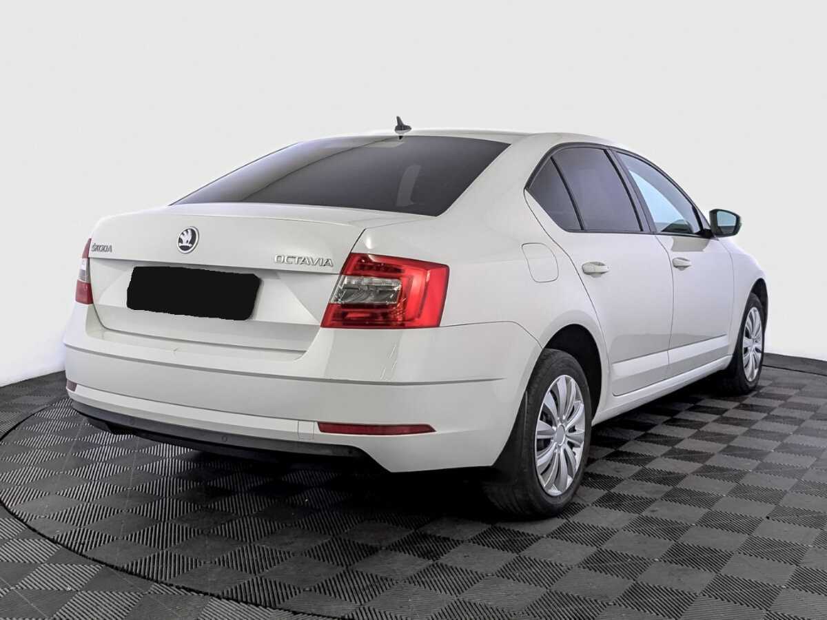 Skoda Octavia с пробегом — 2018 год. Фото: #4