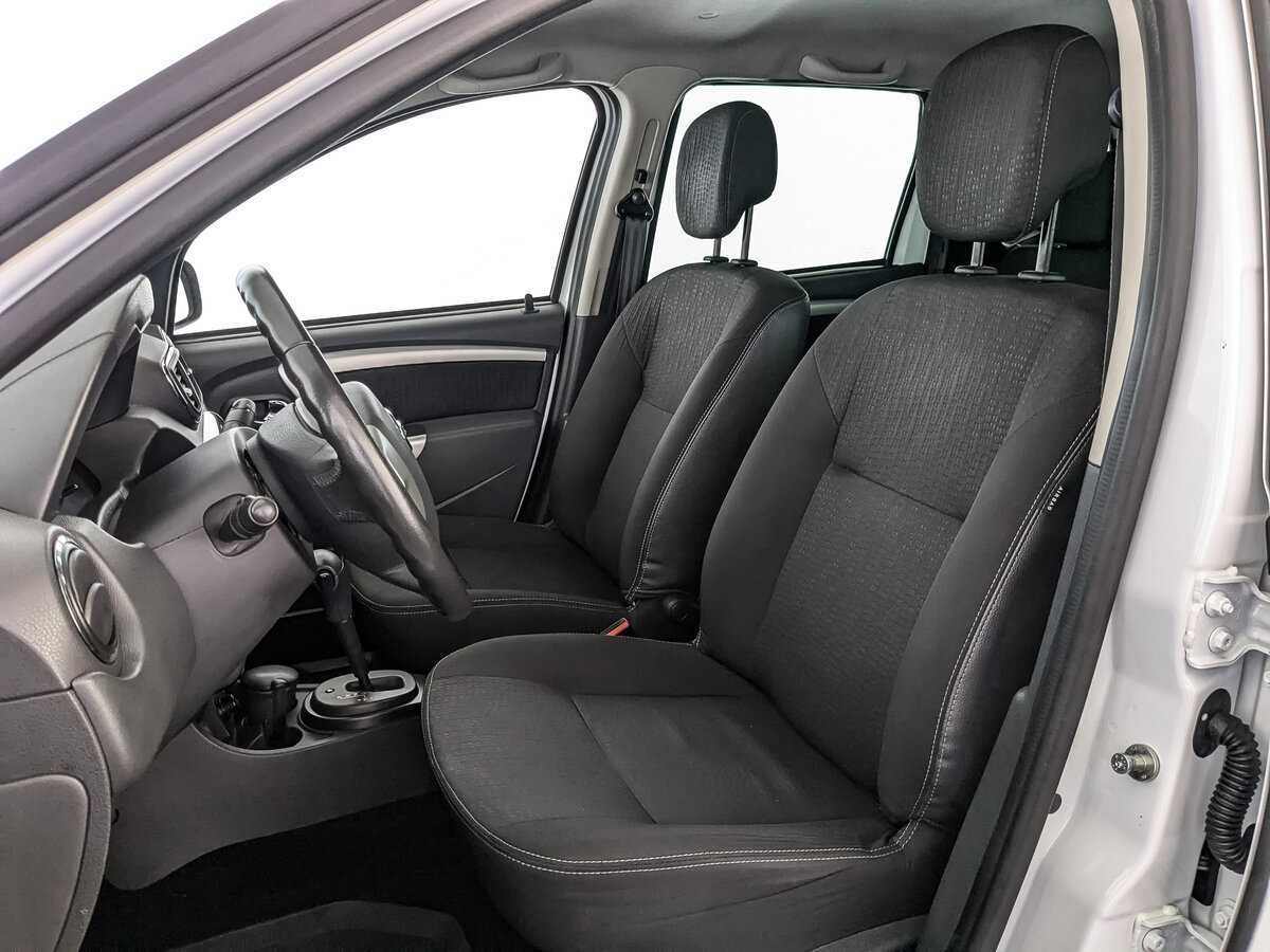 Nissan Terrano с пробегом — 2015 год. Фото: #15