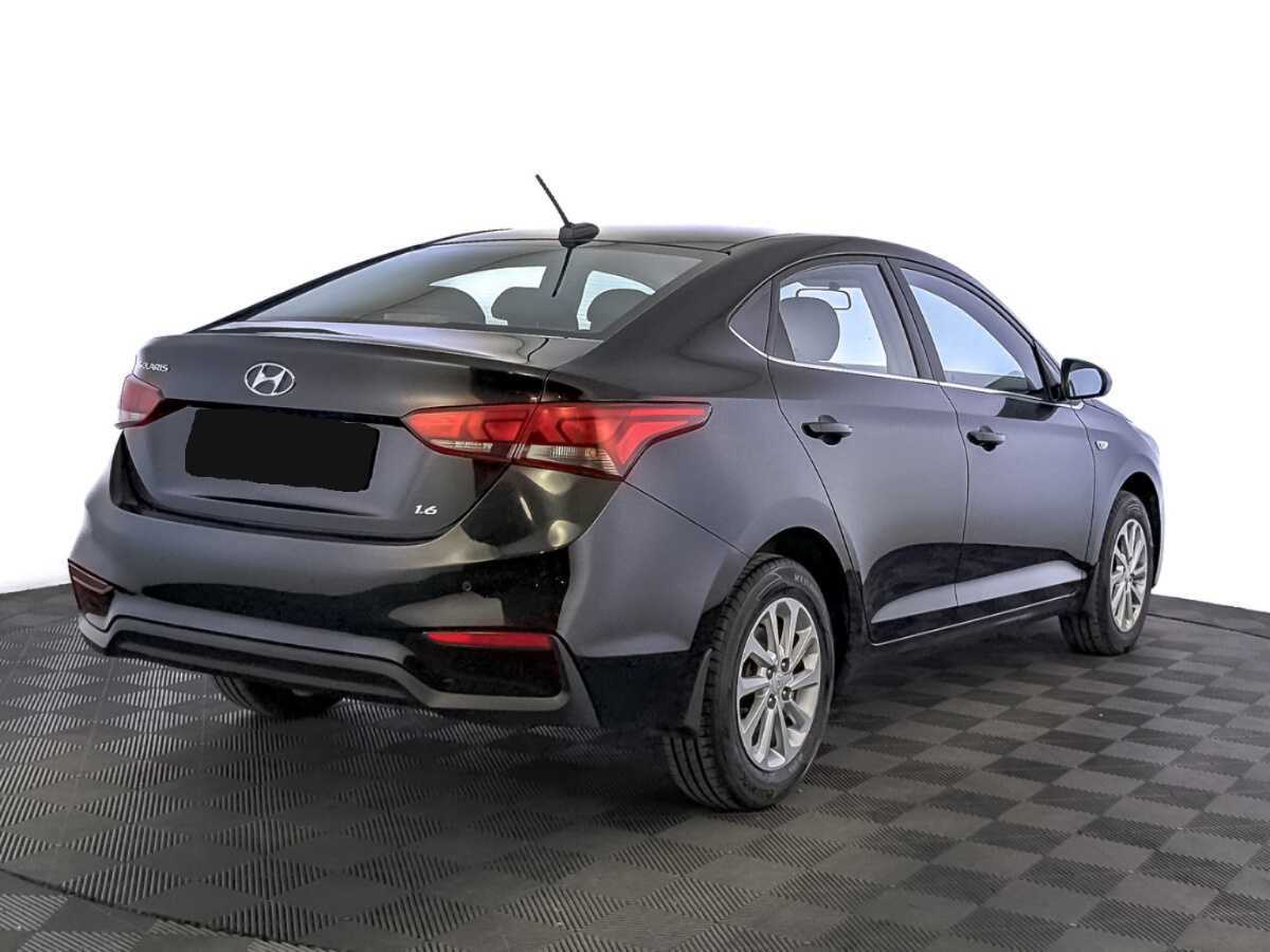 Hyundai Solaris с пробегом — 2018 год. Фото: #4