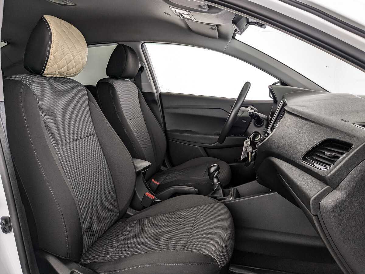 Hyundai Solaris с пробегом — 2020 год. Фото: #15