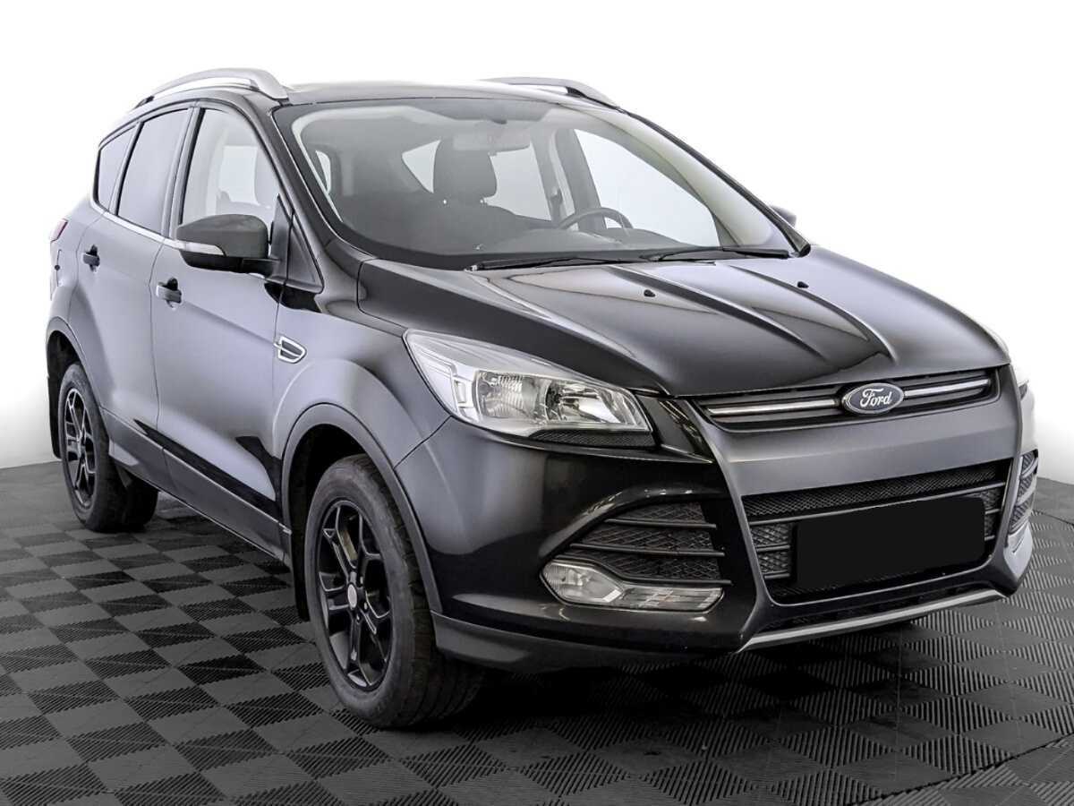 Ford Kuga с пробегом — 2016 год. Фото: #2