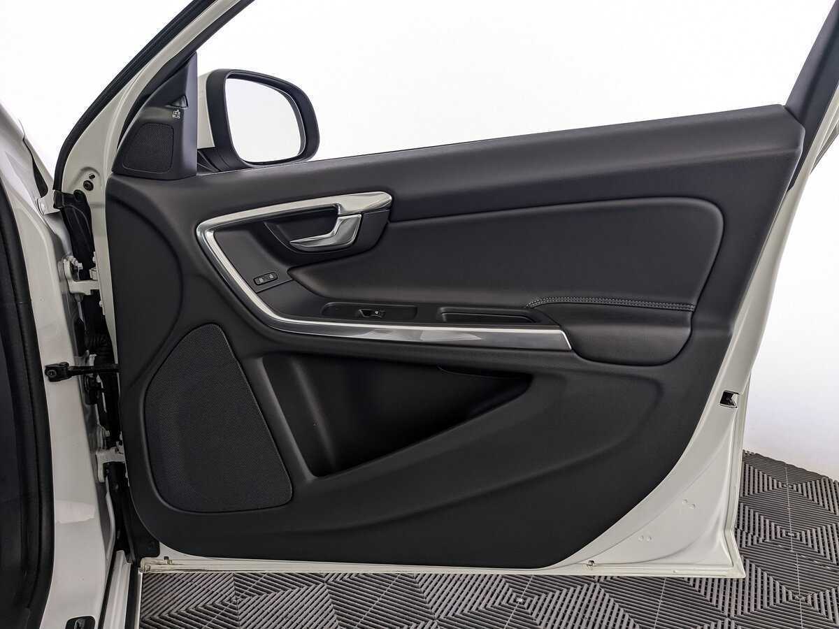 Volvo S60 с пробегом — 2017 год. Фото: #18