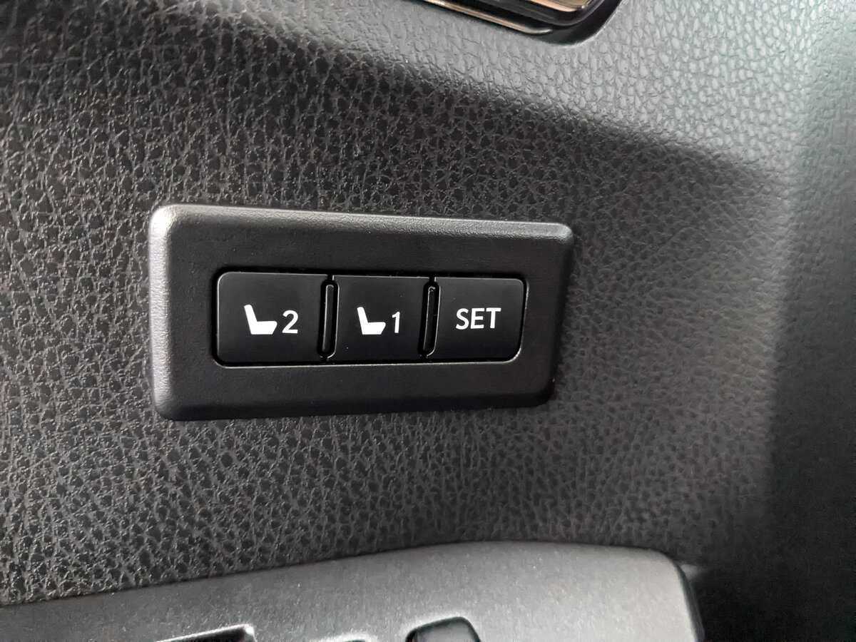 Toyota RAV4 с пробегом — 2017 год. Фото: #24