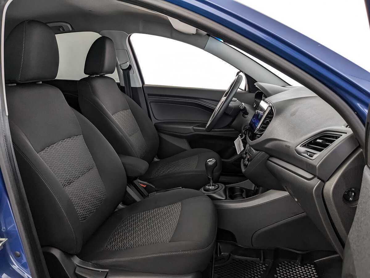 Lada (ВАЗ) Vesta с пробегом — 2016 год. Фото: #19