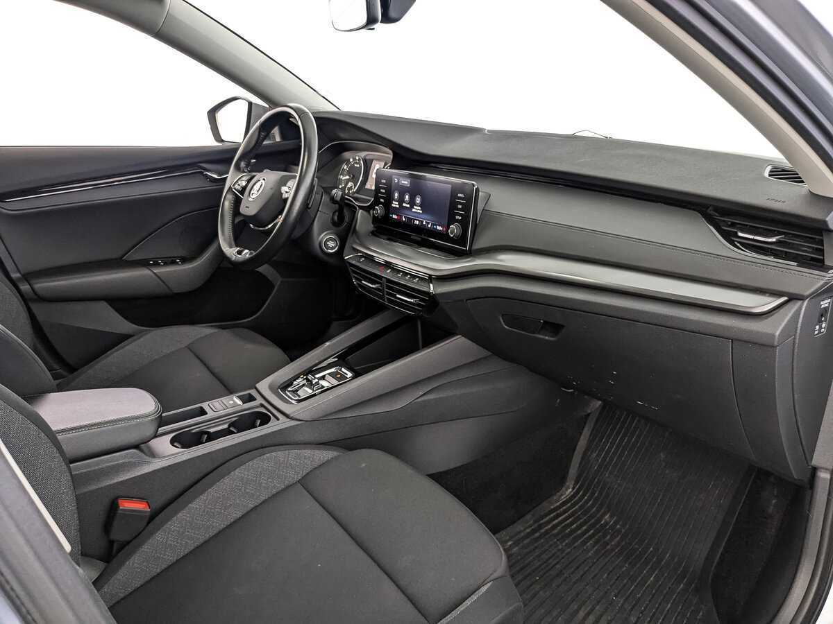 Skoda Octavia с пробегом — 2021 год. Фото: #8
