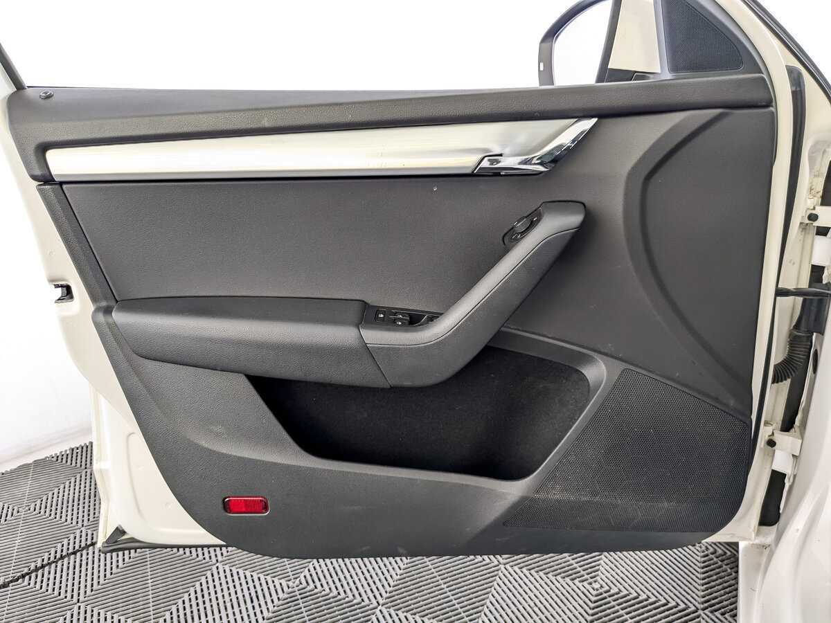 Skoda Octavia с пробегом — 2017 год. Фото: #14