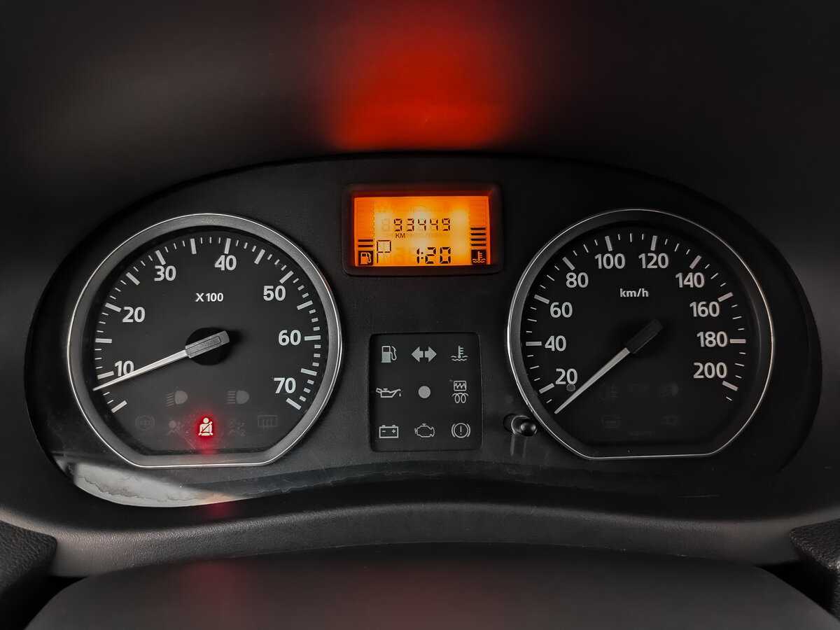 Nissan Almera с пробегом — 2016 год. Фото: #11