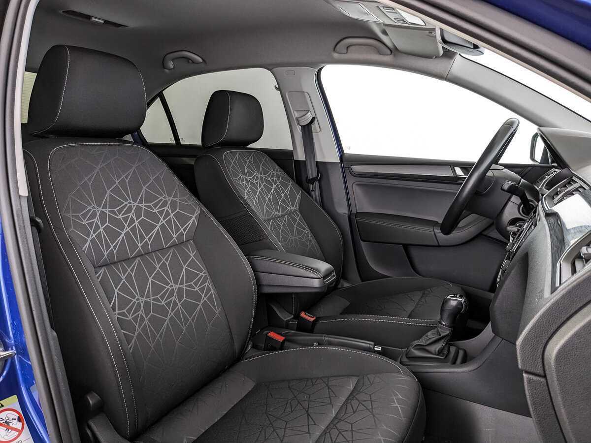 Skoda Rapid с пробегом — 2019 год. Фото: #19