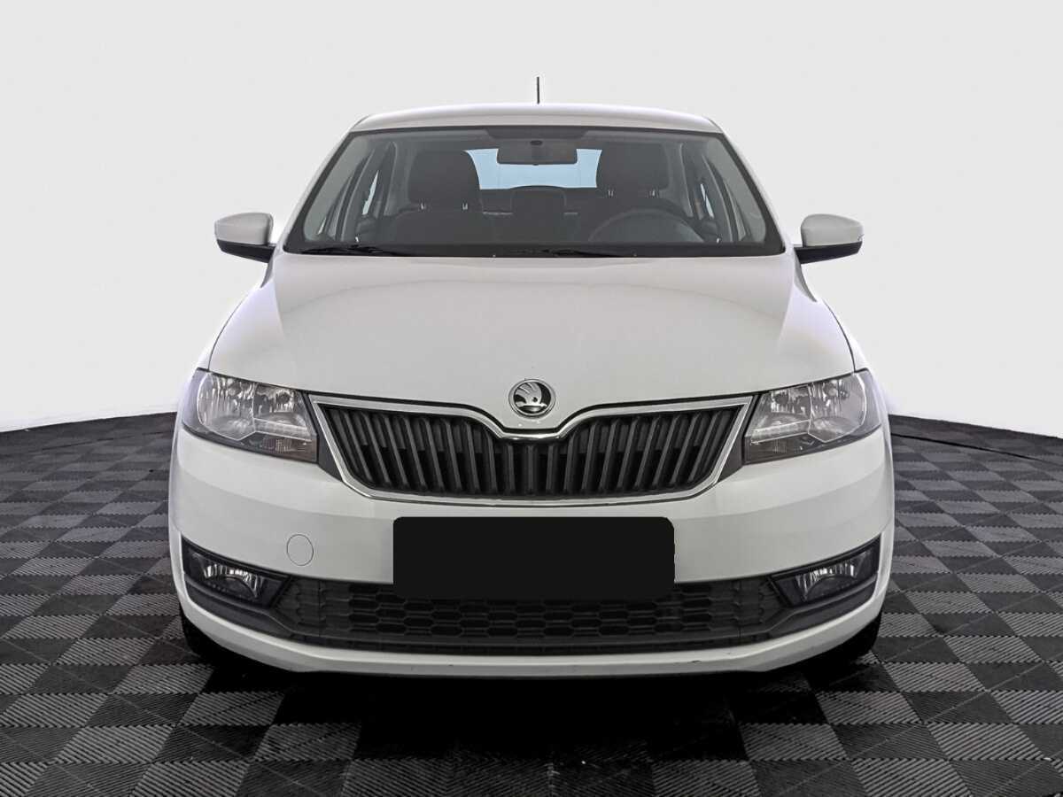 Skoda Rapid с пробегом — 2019 год. Фото: #1