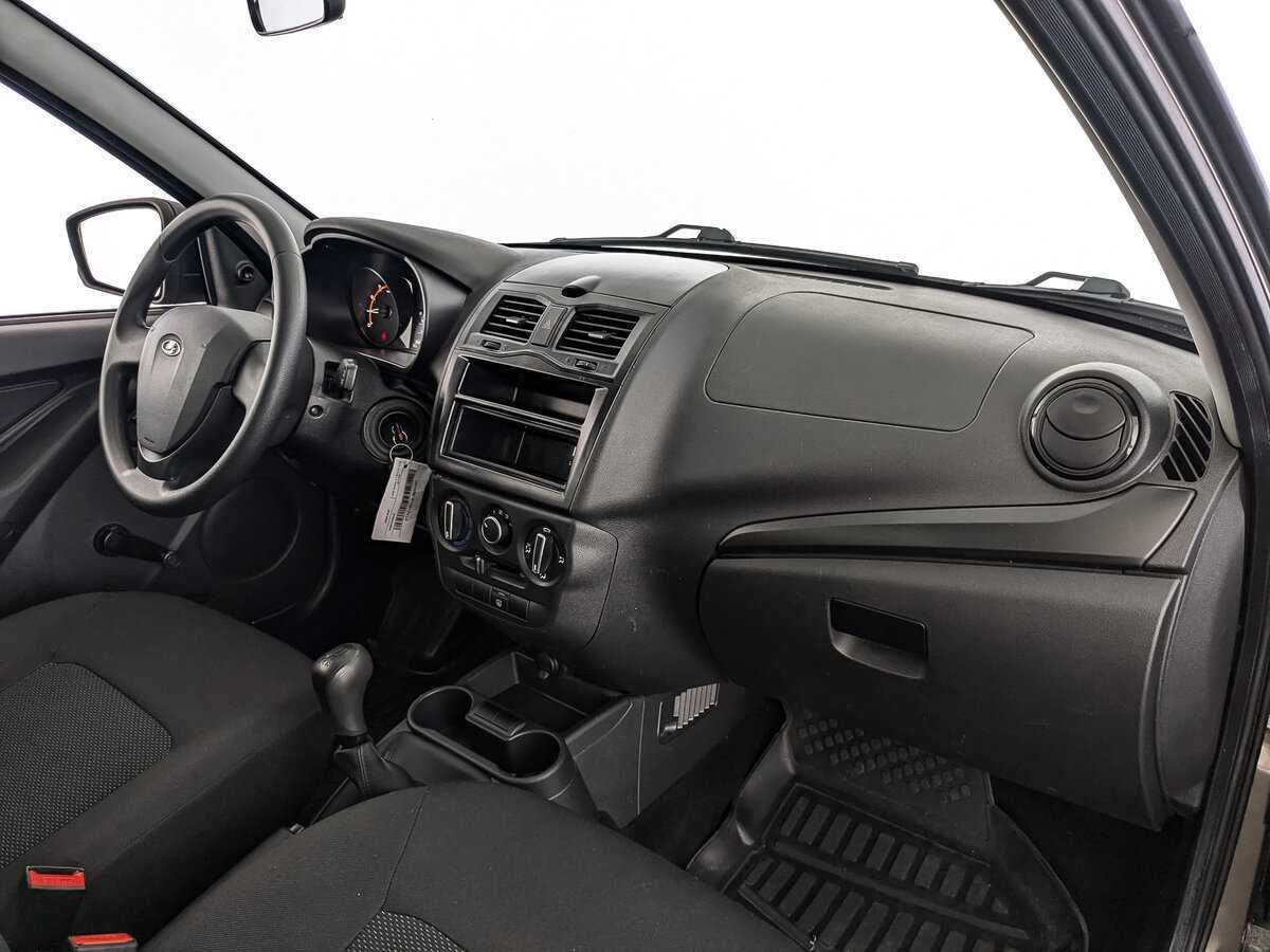 Lada (ВАЗ) Granta с пробегом — 2020 год. Фото: #8