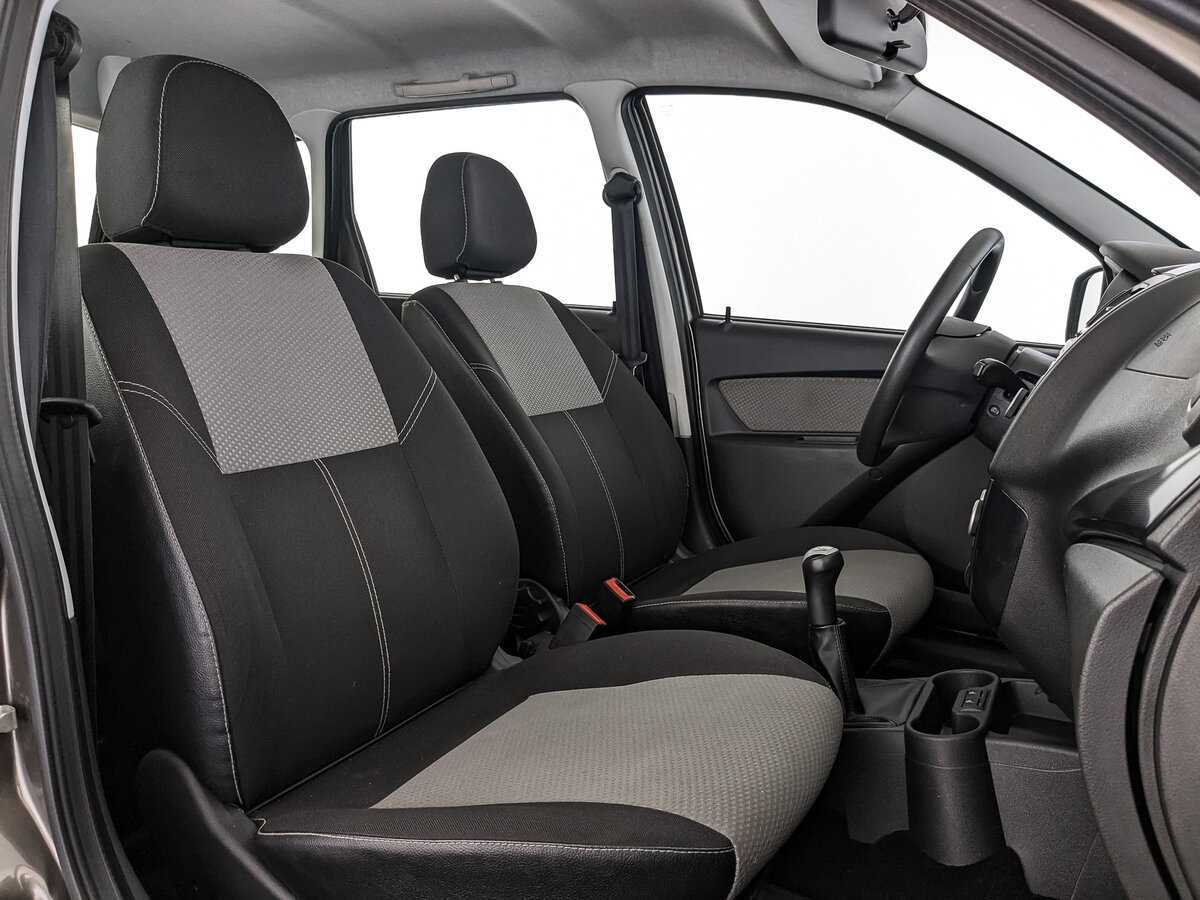 Lada (ВАЗ) Kalina с пробегом — 2018 год. Фото: #18