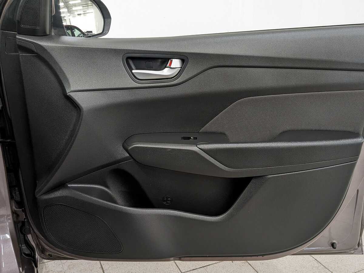 Hyundai Solaris с пробегом — 2018 год. Фото: #20