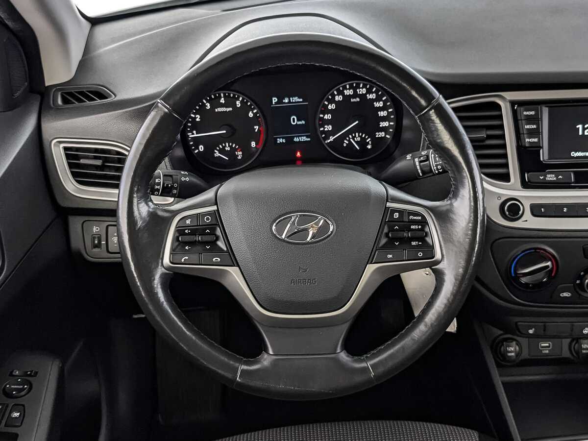 Hyundai Solaris с пробегом — 2019 год. Фото: #17