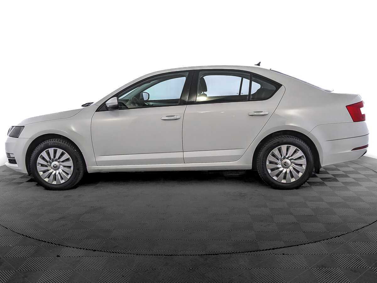 Skoda Octavia с пробегом — 2017 год. Фото: #7
