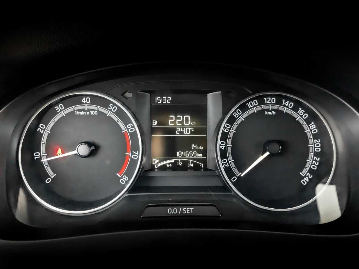 Skoda Rapid с пробегом — 2019 год. Фото: #10