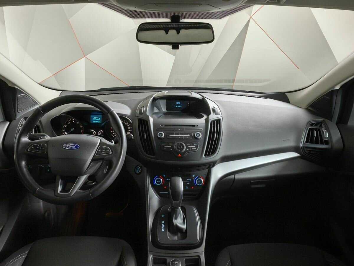 Ford Kuga с пробегом — 2018 год. Фото: #9