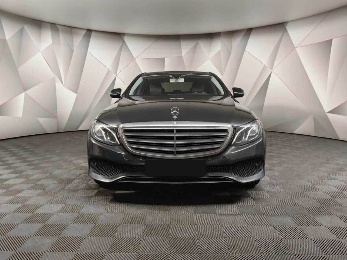 Mercedes-Benz E-Класс с пробегом — 2016 год. Фото: #6