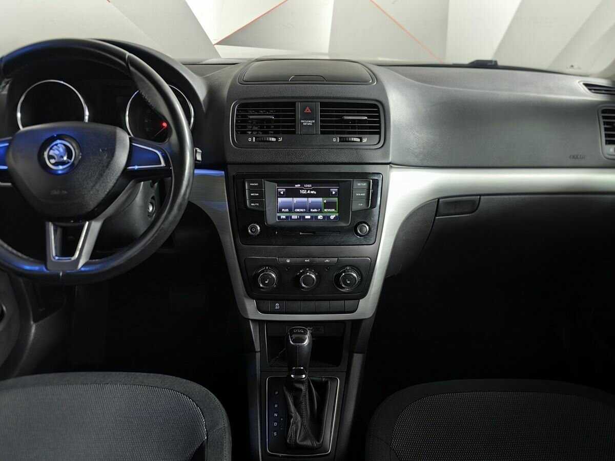 Skoda Yeti с пробегом — 2015 год. Фото: #10