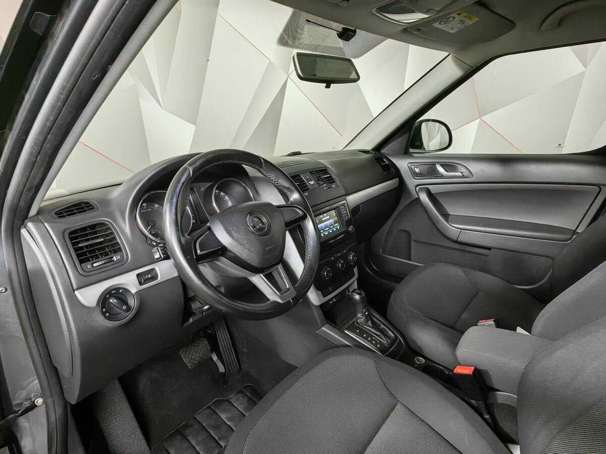 Skoda Yeti с пробегом — 2015 год. Фото: #13