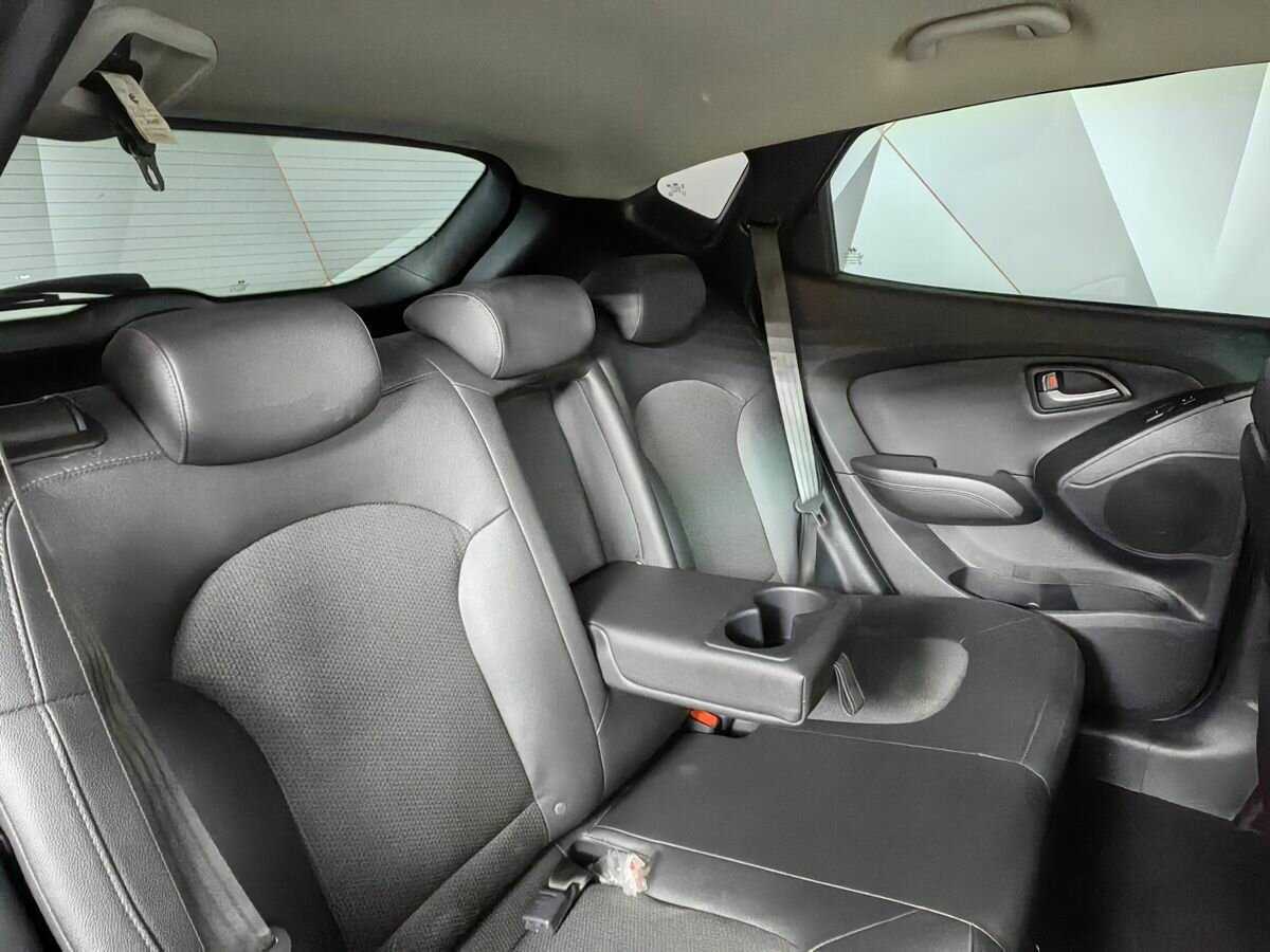 Hyundai ix35 с пробегом — 2014 год. Фото: #12