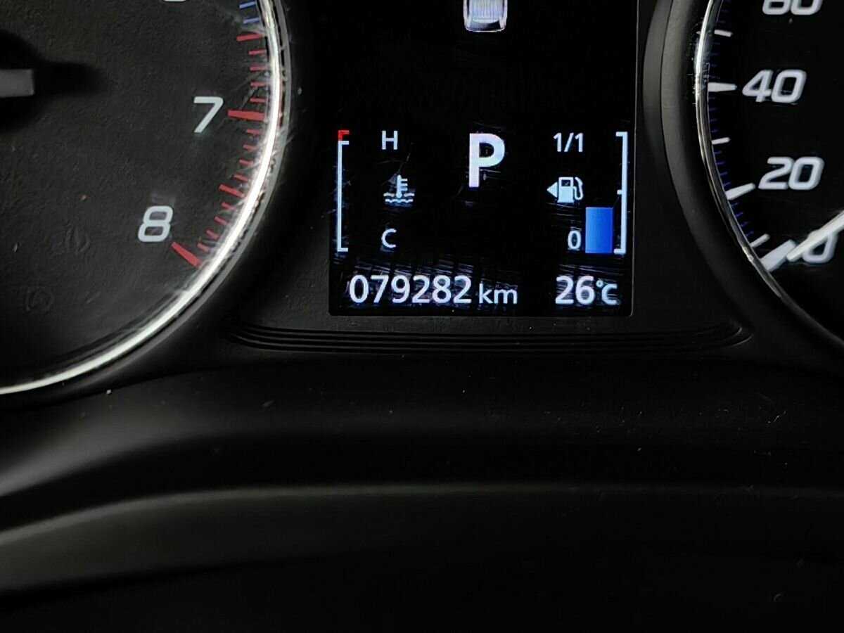 Mitsubishi Outlander с пробегом — 2019 год. Фото: #16