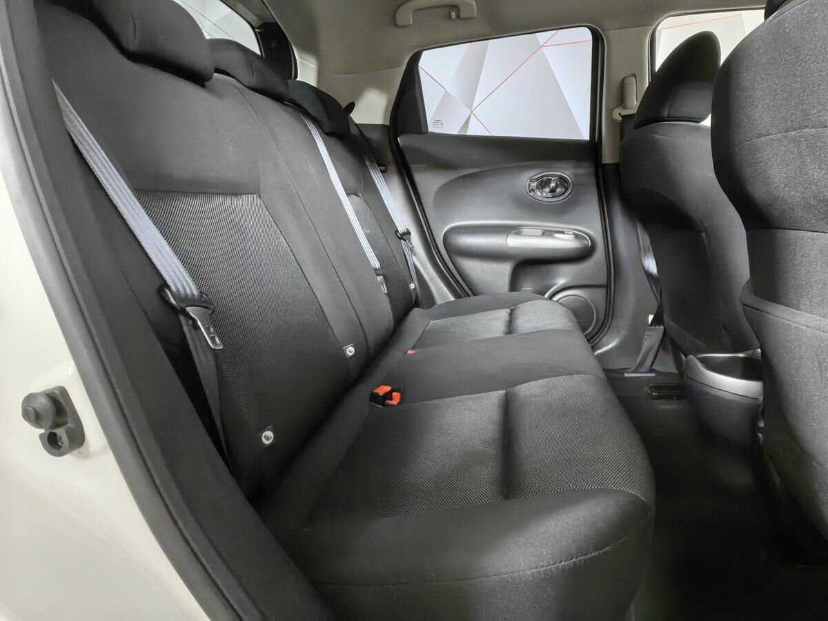 Nissan Juke с пробегом — 2013 год. Фото: #11