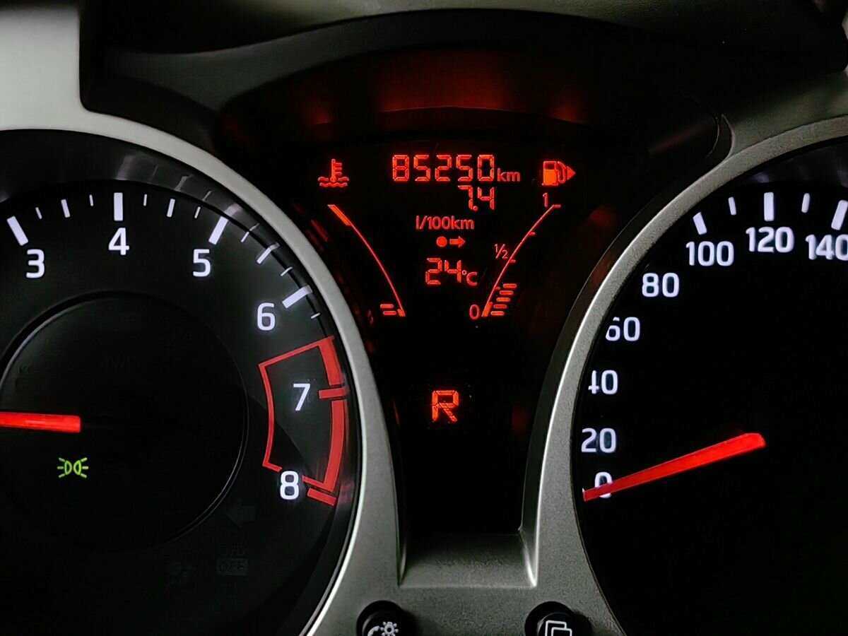 Nissan Juke с пробегом — 2013 год. Фото: #15