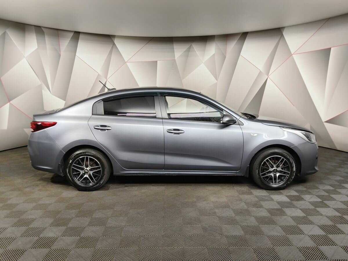 Kia Rio с пробегом — 2018 год. Фото: #5