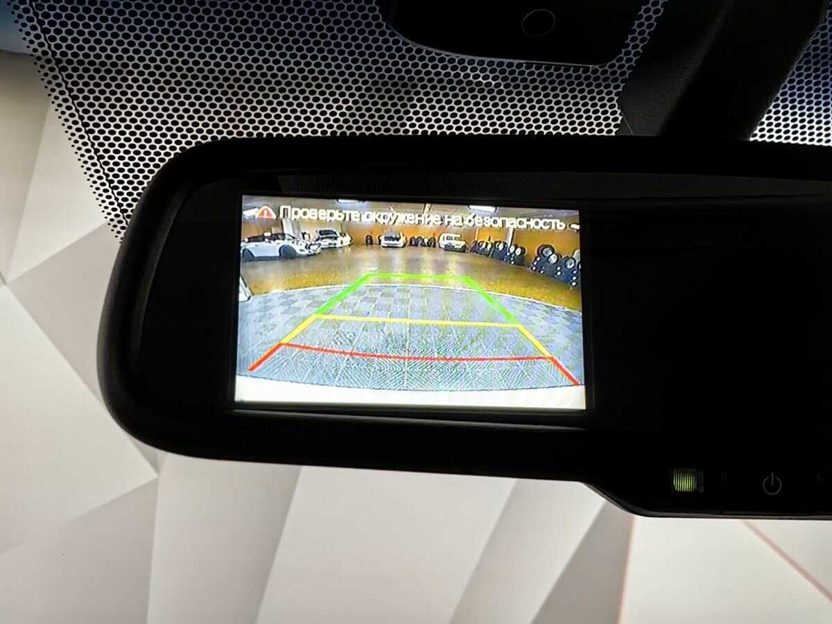 Hyundai Solaris с пробегом — 2014 год. Фото: #16