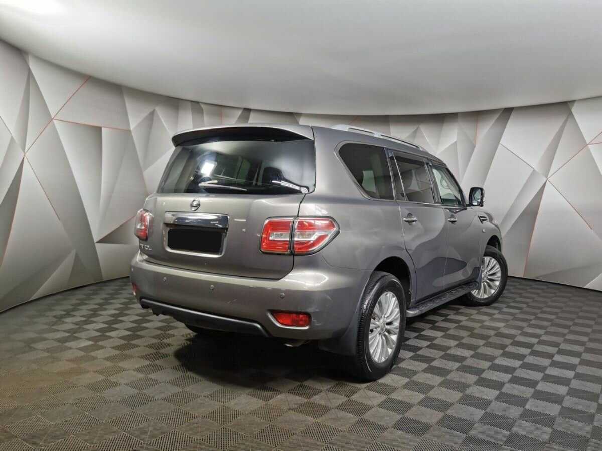 Nissan Patrol с пробегом — 2014 год. Фото: #1