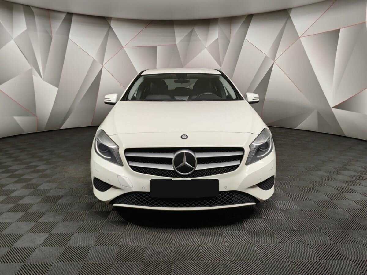 Mercedes-Benz A-Класс с пробегом — 2013 год. Фото: #6