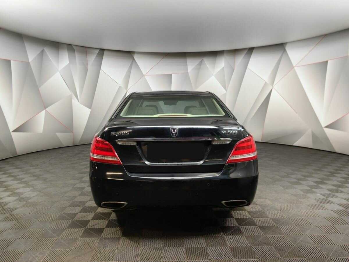Hyundai Equus с пробегом — 2013 год. Фото: #7