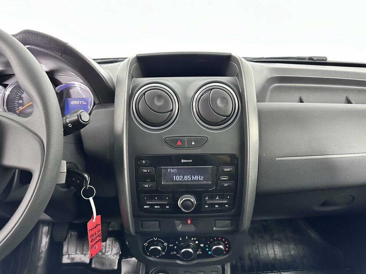 Renault Duster с пробегом — 2018 год. Фото: #11