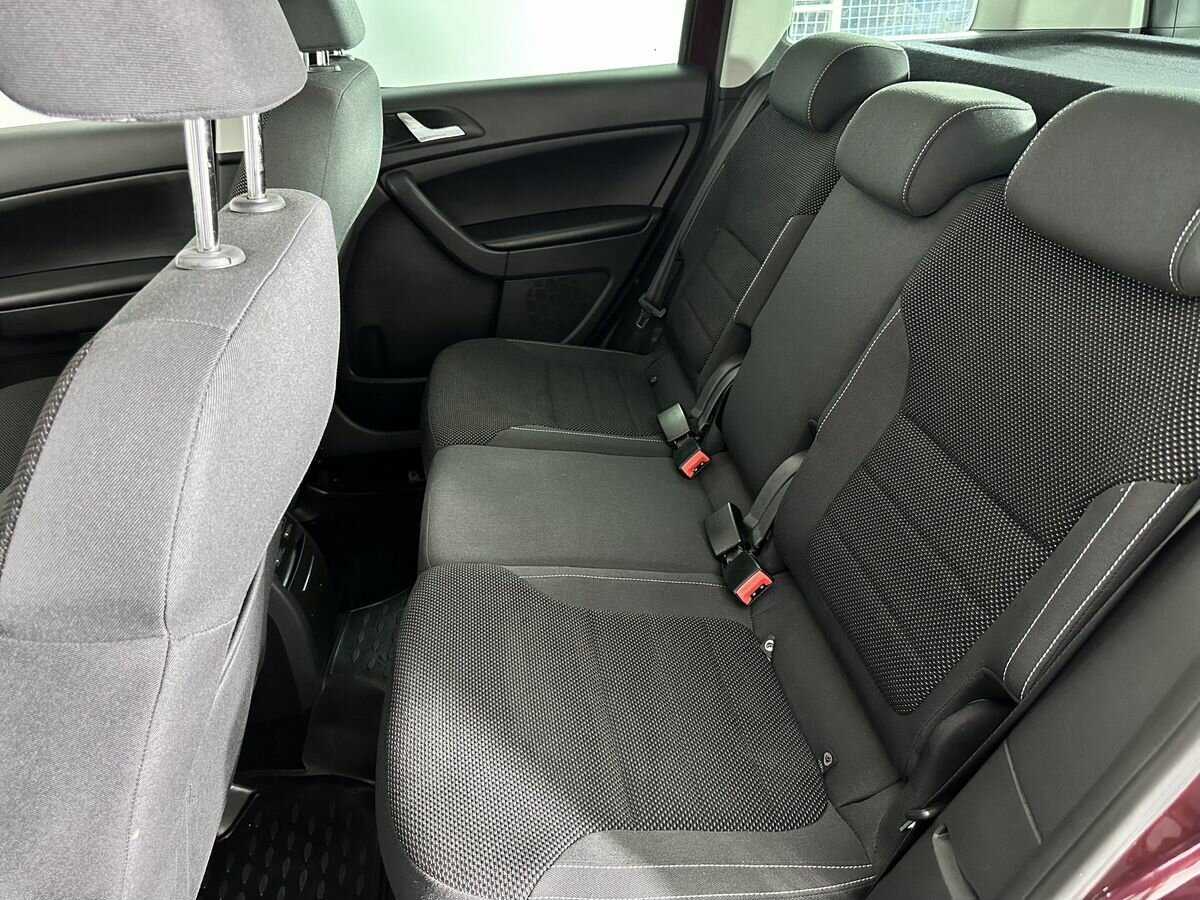 Skoda Yeti с пробегом — 2012 год. Фото: #14