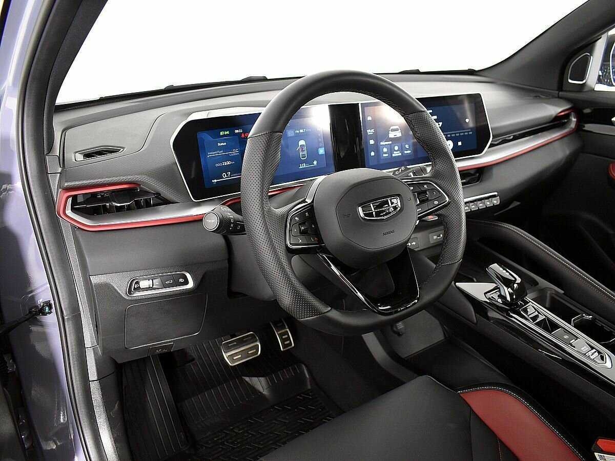 Geely Coolray с пробегом — 2023 год. Фото: #6