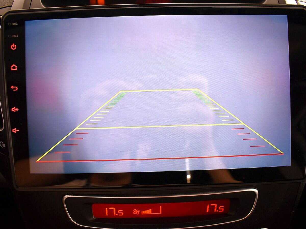 Kia Sorento с пробегом — 2013 год. Фото: #12