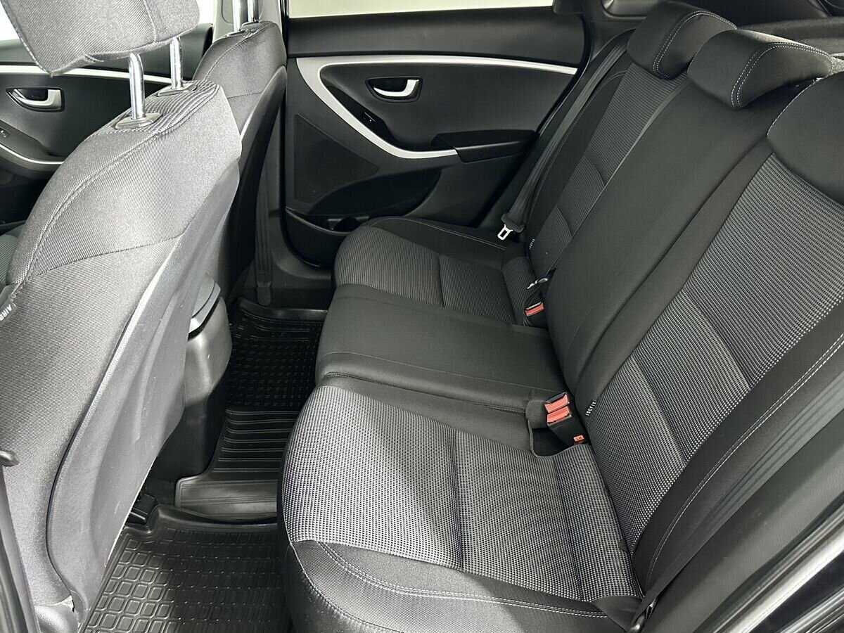 Hyundai i30 с пробегом — 2014 год. Фото: #13