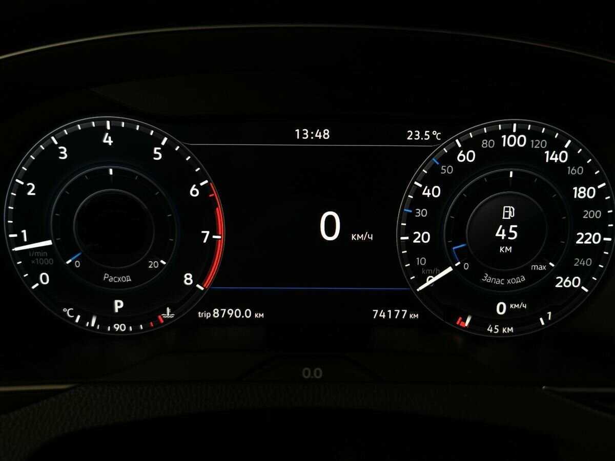 Volkswagen Passat с пробегом — 2019 год. Фото: #15