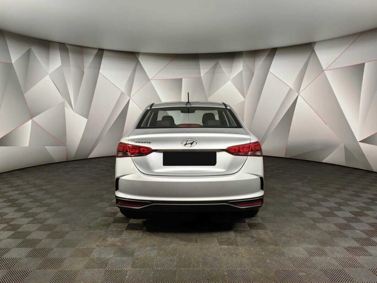 Hyundai Solaris с пробегом — 2021 год. Фото: #7